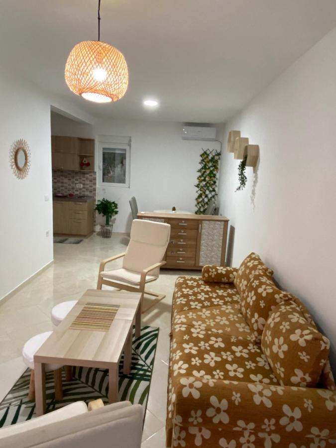 Kotor Apartman Green Sailor Lägenhet Exteriör bild